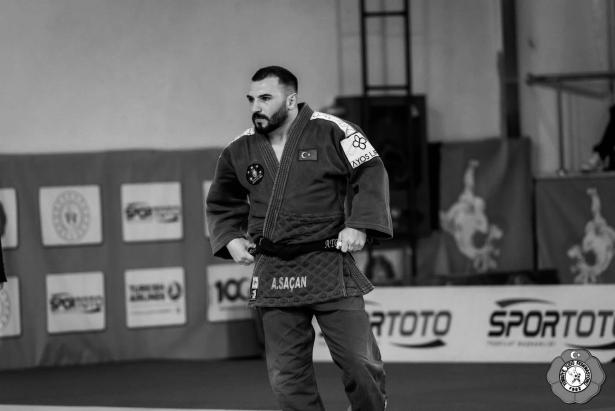 Ahmet Saçan'dan öneriler